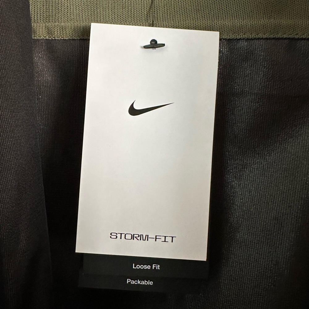 Nike Run Division Storm-Fit Running Athletic Jacket DV1247 Women’s Size Medium - Picture 8 of 9